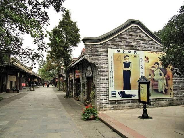 内蒙古二连浩特市伊林足球俱乐部与潘帕斯达成足球服装定制